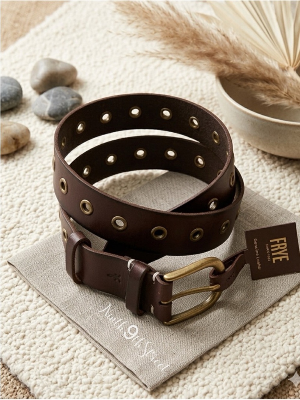 FRYE Grommet Leather Belt Brown Medium NWT